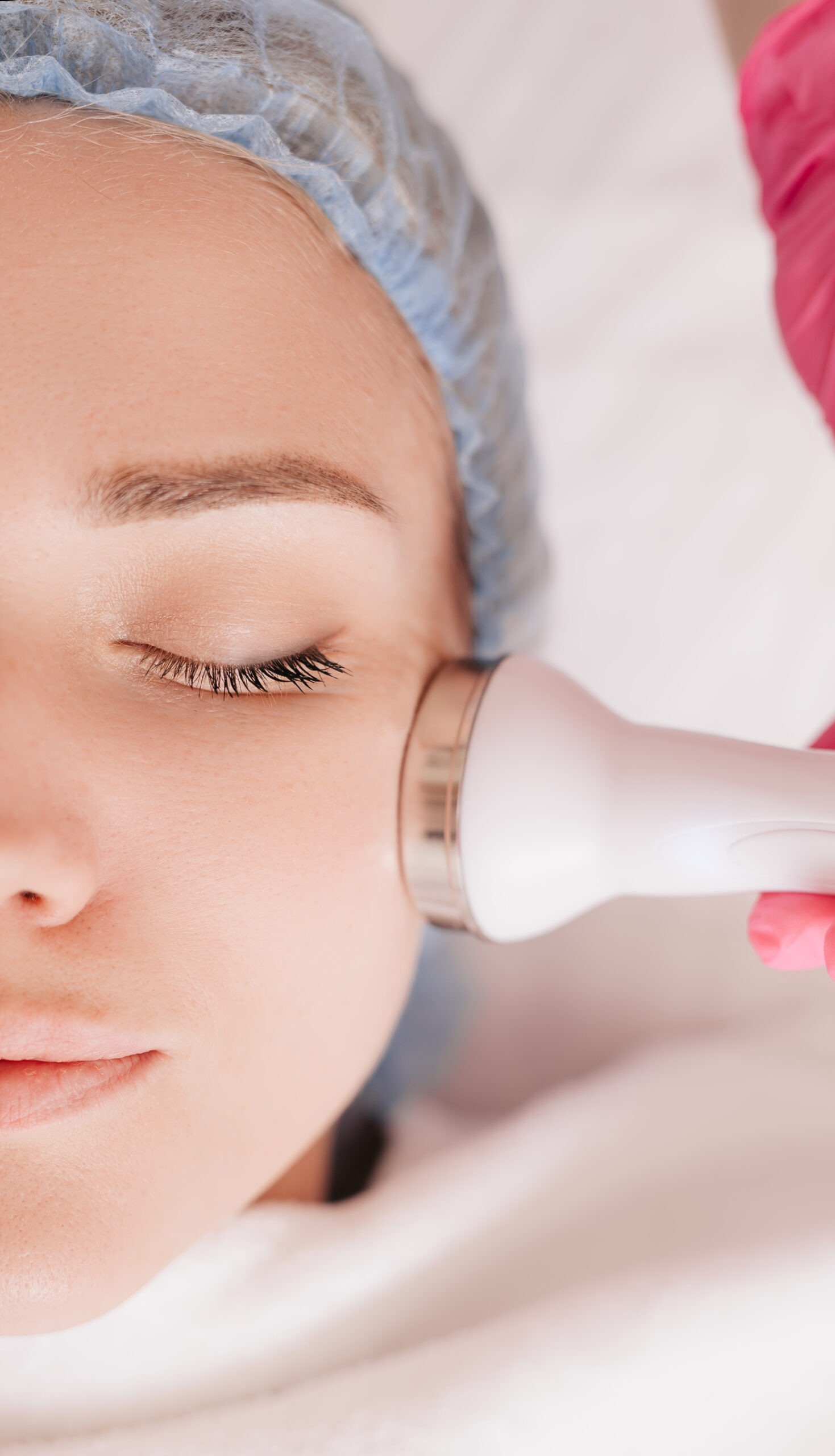 Fractional CO₂ and Pico laser facial rejuvenation for pigmentation, scars, and collagen renewal.