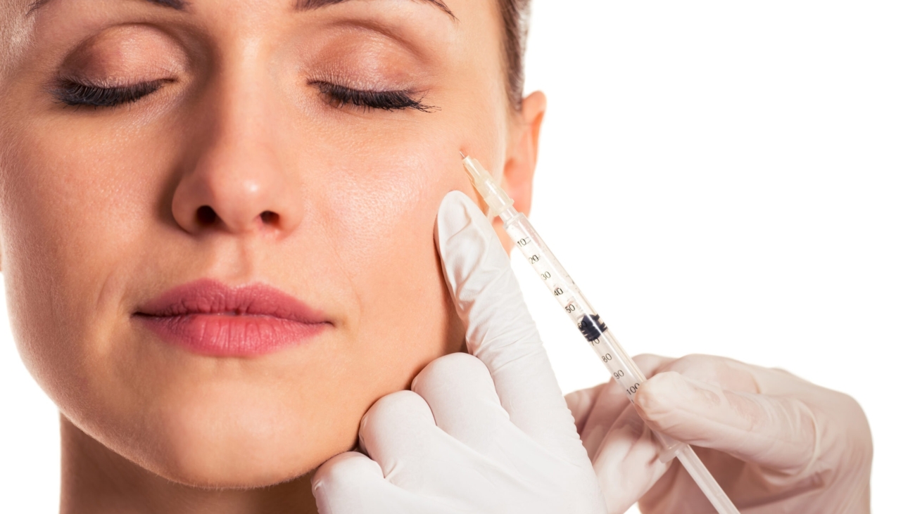 Skin booster injection treatment for winter skin hydration