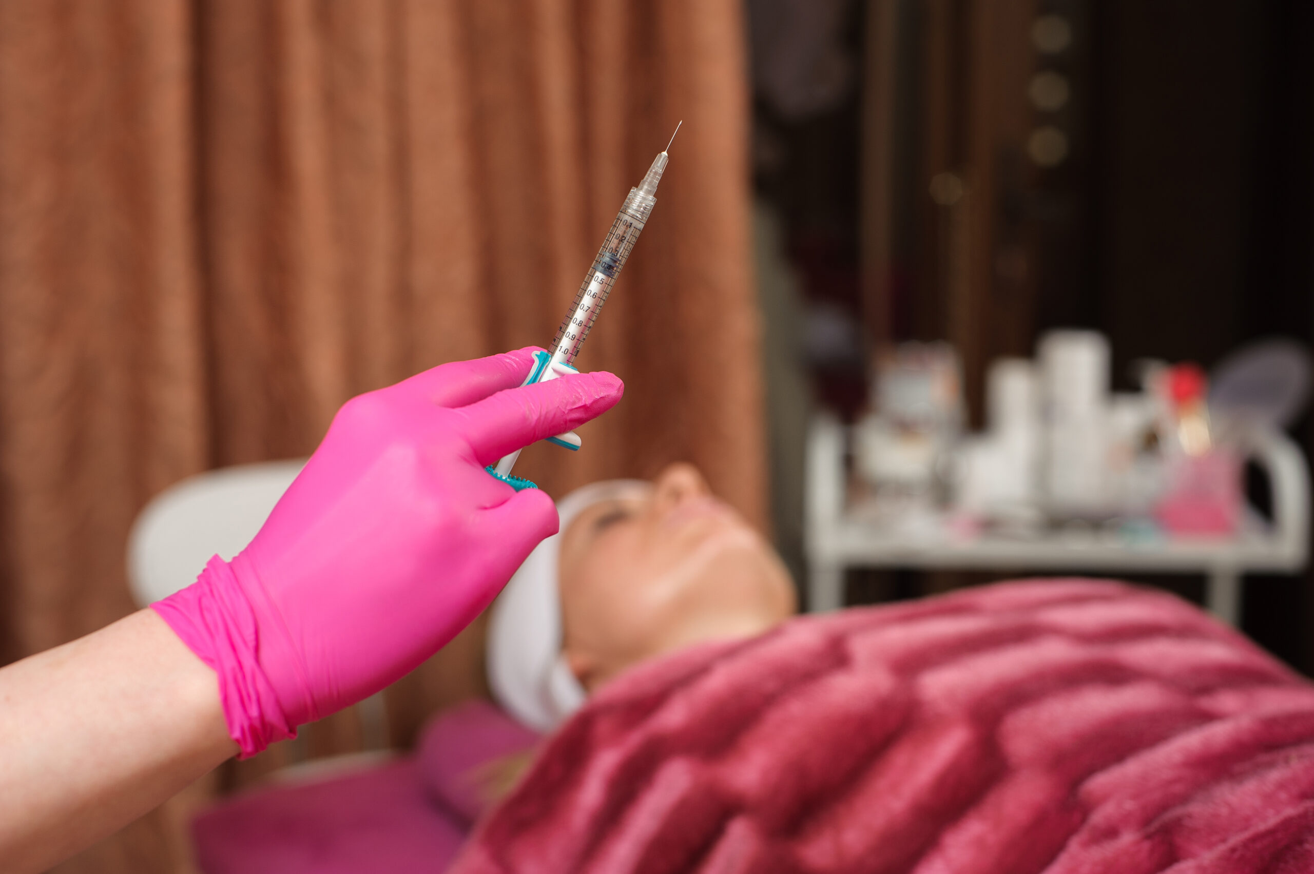 Sculptra injection preparation for collagen boost